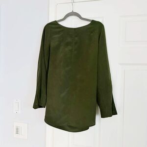 Banana Republic Olive Green Silk Blouse Top Shirt sz M